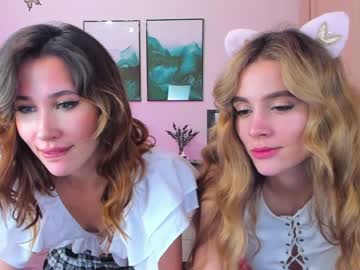 webcam girl aria_muv live cam image #2779373