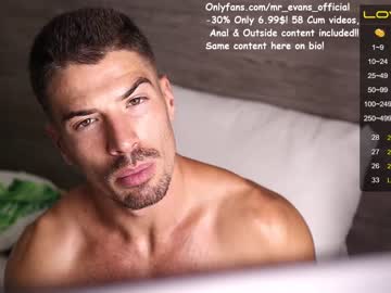 webcam man mr_evans_official live cam image #2217563