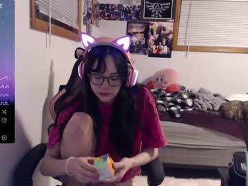 webcam girl keyscloset live cam image #6853871