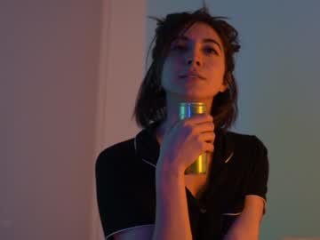 webcam girl lizmreow live cam image #1382113
