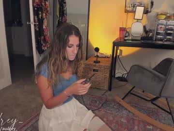 webcam girl audrey_ live cam image #4856876