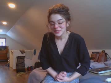 webcam girl rosegold18 live cam image #6240736