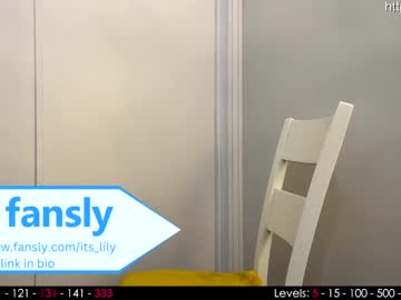 webcam girl its_lily live cam image #4200712