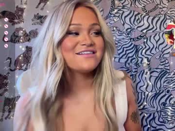 webcam girl ari_02 live cam image #5652822