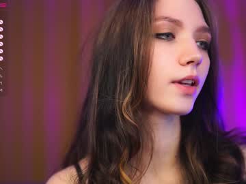 webcam girl angels_kiss live cam image #2686091