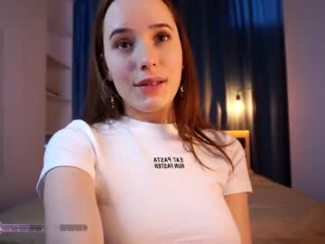 webcam girl margarethowell live cam image #5908104