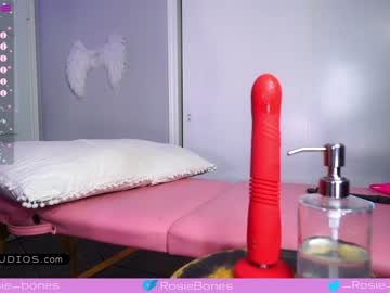 webcam girl rosiebones live cam image #4564472
