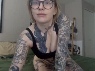 webcam couple mickinmolly live cam image #1050540