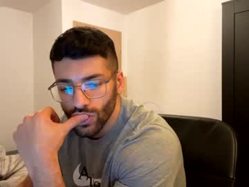 webcam man rogan1604 live cam image #875777