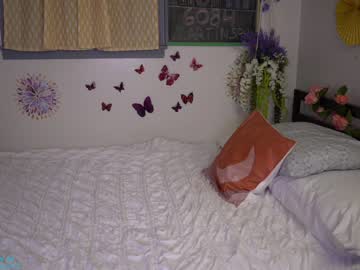 webcam girl 19honeysuckle live cam image #1217092