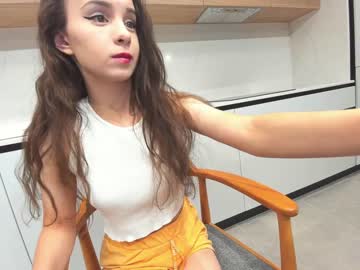 webcam girl ehotlovea live cam image #3740342
