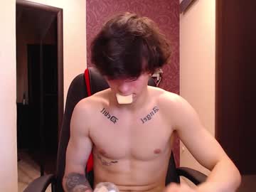webcam man teddy_mode live cam image #2385489