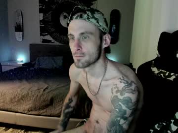 webcam man bi_mechanic live cam image #6755140