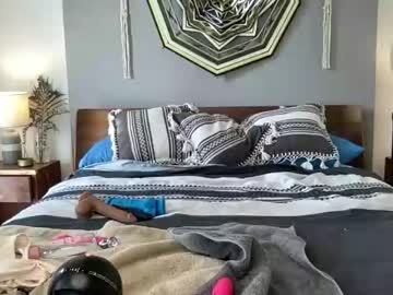 webcam girl theresasugartits live cam image #3633030