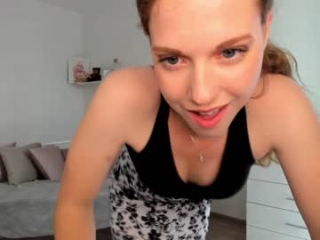webcam girl jul_jul_jul live cam image #4936394