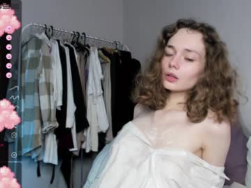 webcam girl mxxnsxsul live cam image #2298050