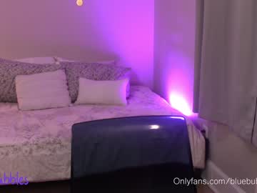 webcam girl bluebubbles118 live cam image #4849724