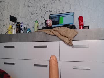 webcam girl simplegirl1996 live cam image #2513207