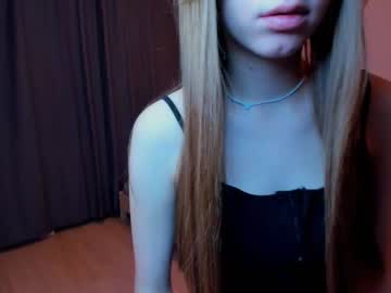 webcam girl julieharrison live cam image #5485654