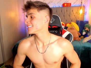webcam man thomklein live cam image #4918656
