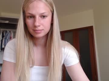 webcam girl magic_couple13 live cam image #2297683