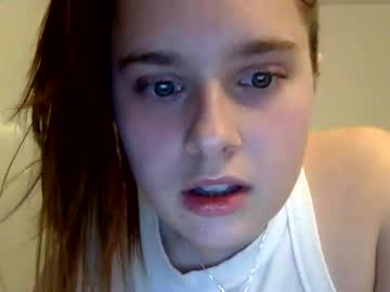 webcam girl prettygurl500516 live cam image #7089041