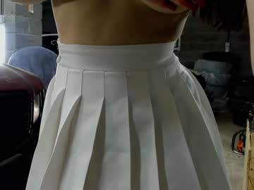 webcam girl jenniferden live cam image #6886716