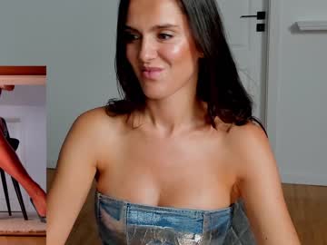 webcam girl legswattitude live cam image #5464743