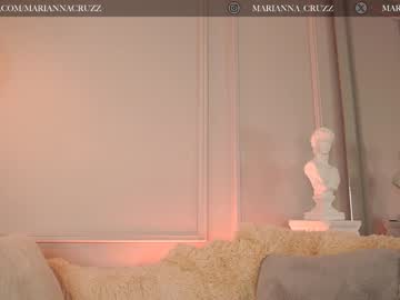 webcam girl mariannacruzz live cam image #5732967