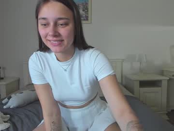 webcam girl eleonora_linn live cam image #2884895