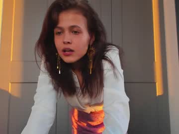 webcam girl adriana_hill live cam image #2162878