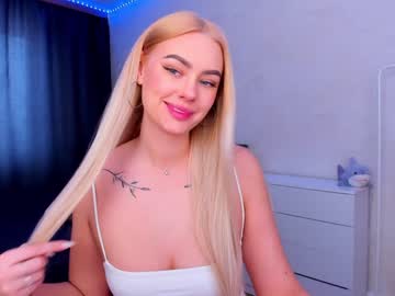 webcam girl 8a8y_nura live cam image #3915828