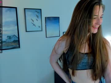 webcam girl maliatale live cam image #4192162