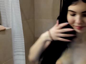 webcam girl violetta_111 live cam image #4053223