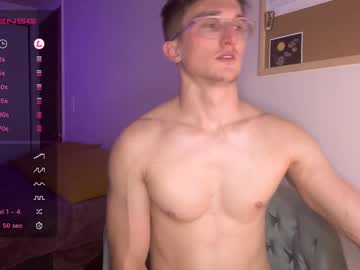webcam man jzse2024 live cam image #7075673