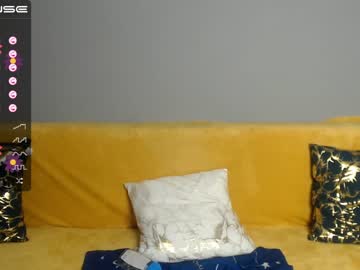webcam girl little_v1rgin_angel live cam image #2245348