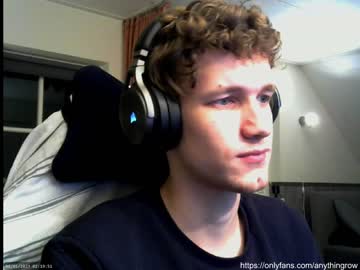 webcam man anythingrp live cam image #3512802