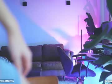 webcam girl katdreams live cam image #5953779