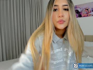 webcam girl amelie_bunny_real live cam image #4163217