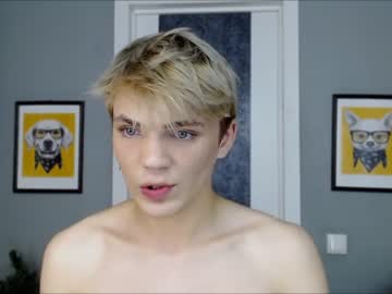 webcam man justin_sweety live cam image #2780086