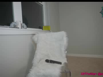 webcam girl saraxjacob live cam image #2768257
