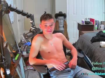 webcam man letsplayblake live cam image #3575436