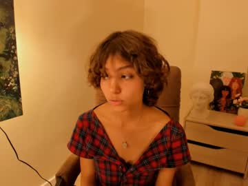 webcam girl lenaelisabeth live cam image #5632088