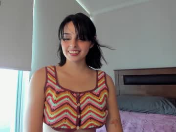 webcam girl yourfreakygirl live cam image #3805143
