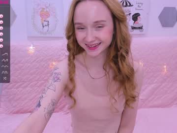 webcam girl hillikitt live cam image #3342661
