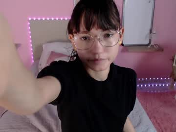 webcam girl little_effy18 live cam image #684515