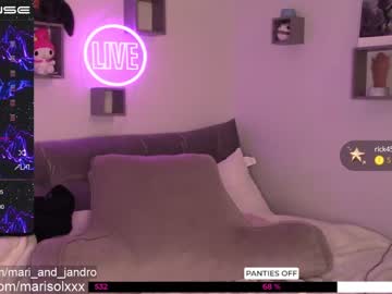 webcam girl mari_and_jandro live cam image #2611441