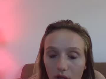 webcam girl deelareehop live cam image #2308334