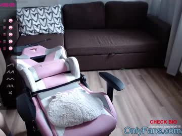 webcam girl alla016 live cam image #415688