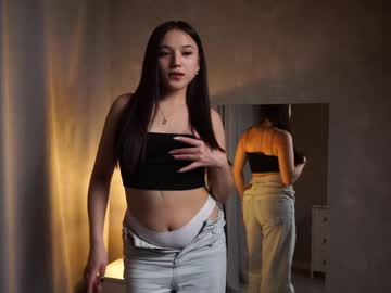 webcam girl ryninal live cam image #7059963